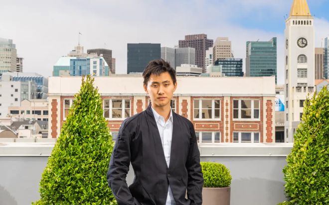 巨头AI大权！一觉醒来图灵奖得主也要向他汇报澳门新葡京网站28岁华人执掌185万亿科技(图6)