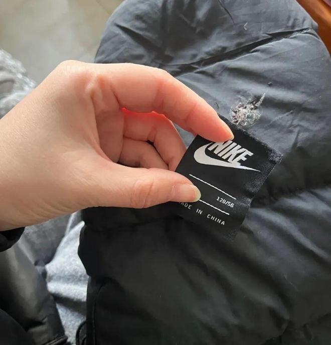 妈们个个杏林圣手心灵手巧具象化了!澳门新葡京app论给羽绒服续命妈(图3) 妈们个个杏林圣手心灵手巧具象化了!澳门新葡京app论给羽绒服续命妈(图3)