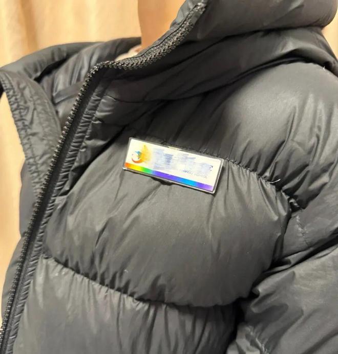 妈们个个杏林圣手心灵手巧具象化了！澳门新葡京app论给羽绒服续命妈(图33)